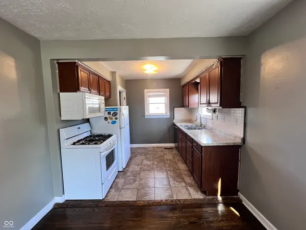 $1,750 | 1524 East 46th Street, Indianapolis, IN 46205