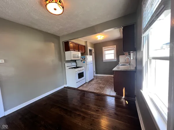 $1,750 | 1524 East 46th Street, Indianapolis, IN 46205