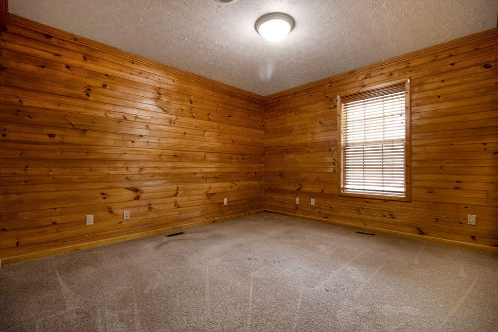470 Kelly Lane Greeneville, TN 37745 - Photo 20 of 42 049