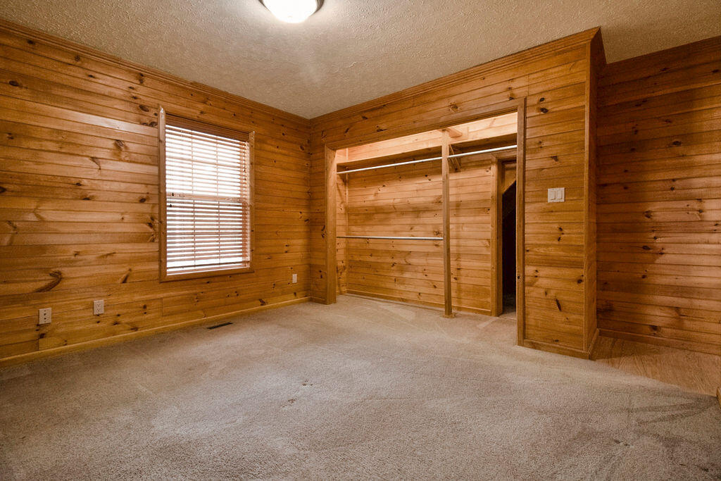 470 Kelly Lane Greeneville, TN 37745 - Photo 22 of 42 051