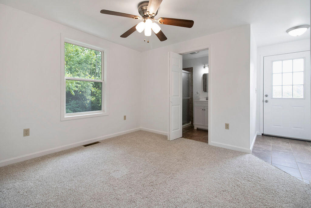 470 Kelly Lane Greeneville, TN 37745 - Photo 25 of 42 033