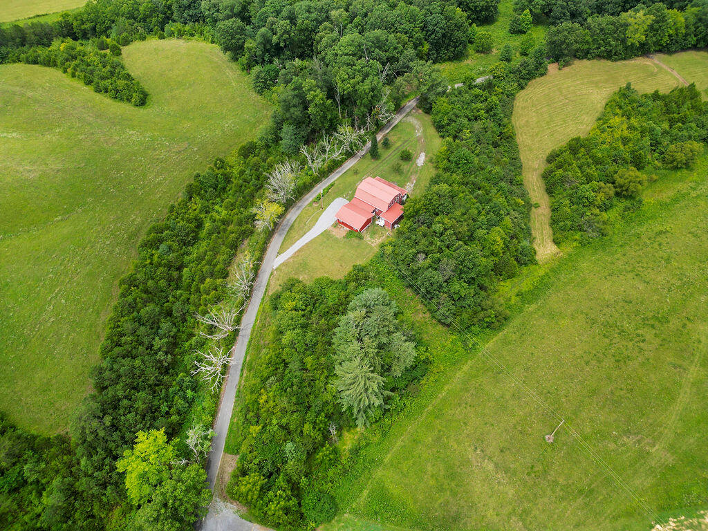 470 Kelly Lane Greeneville, TN 37745 - Photo 41 of 42 061