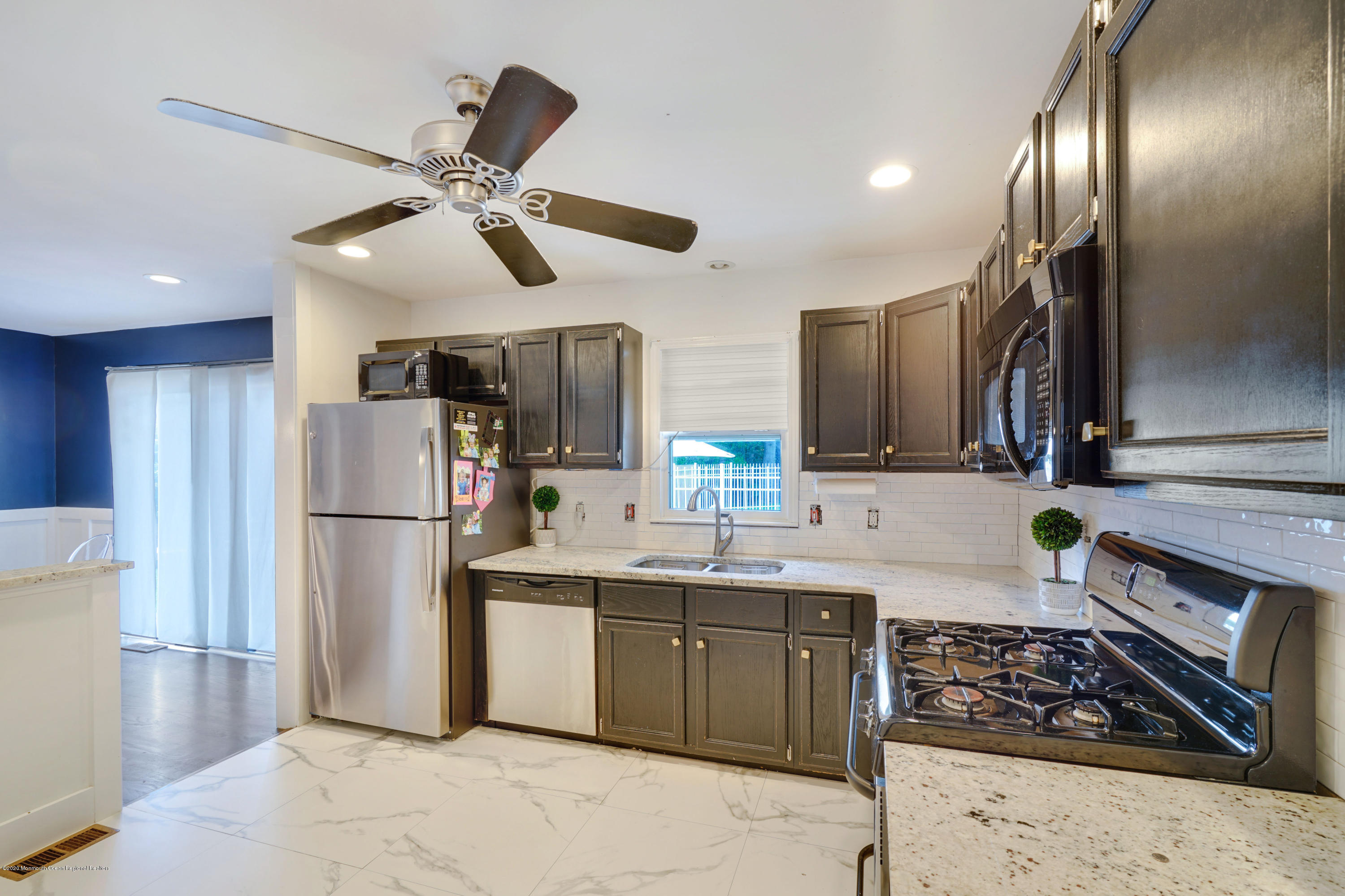 92 Hickory Hill Road Jackson, NJ 08527 - Photo 17 of 43 S/S Appliances