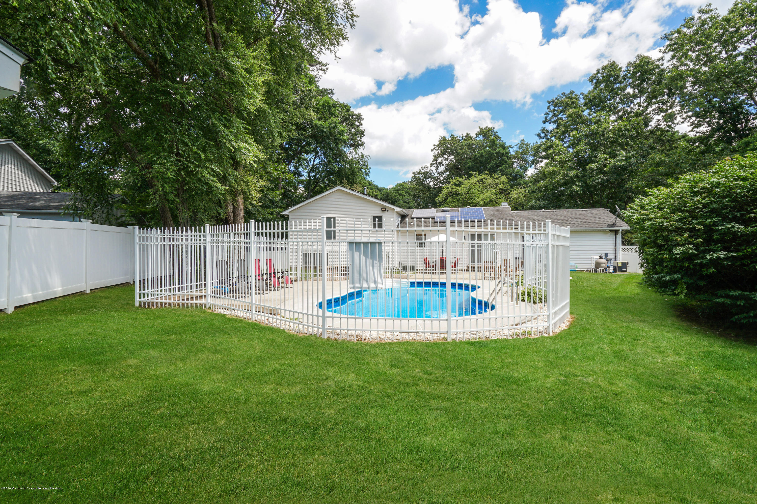 92 Hickory Hill Road Jackson, NJ 08527 - Photo 39 of 43 Fully Fenced in Backyard