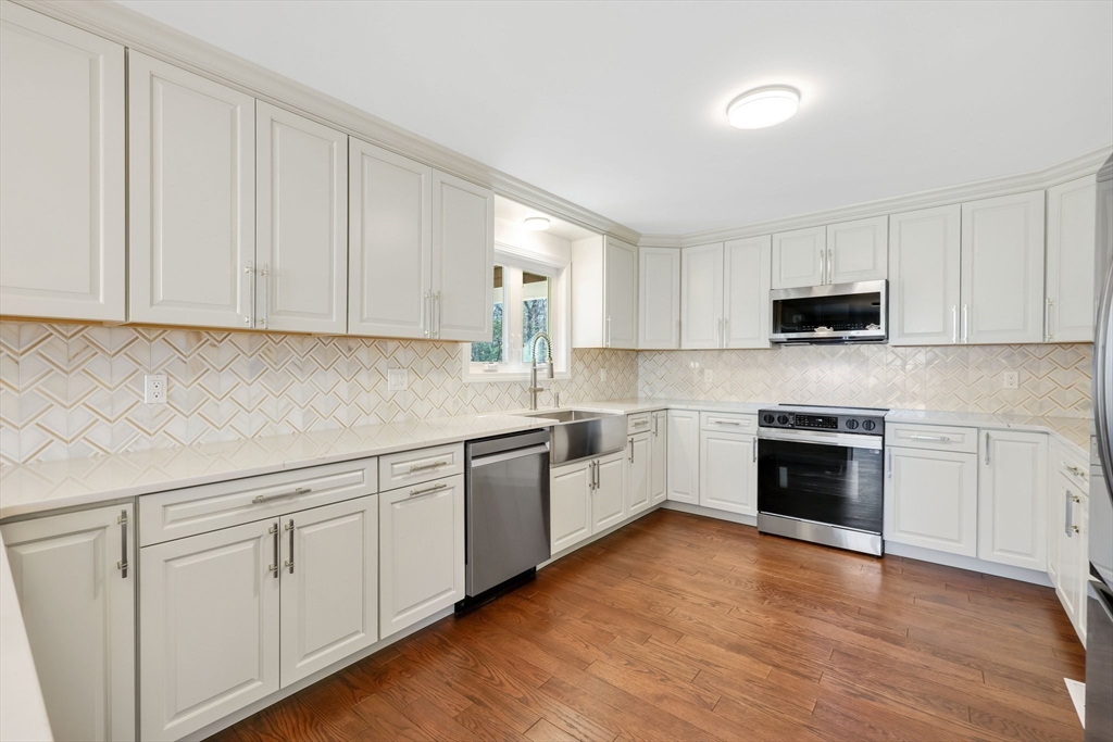 337 Maynard Road Wilbraham, MA 01095 - Photo 10 of 42