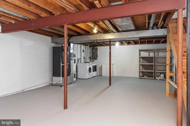 a view of room with wooden ceiling