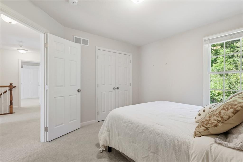 7012 Pin Oak Court McKees Rocks, PA 15136 - Photo 30 of 45