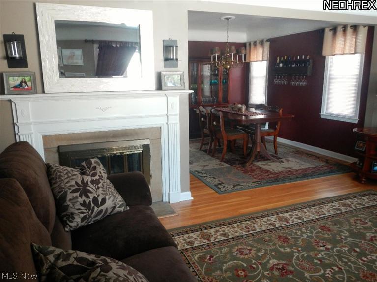 1224 Croyden Road Lyndhurst, OH 44124 - Photo 4 of 18