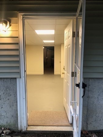 60 Cushing Road Webster, MA 01570 - Photo 30 of 30 a view of living room