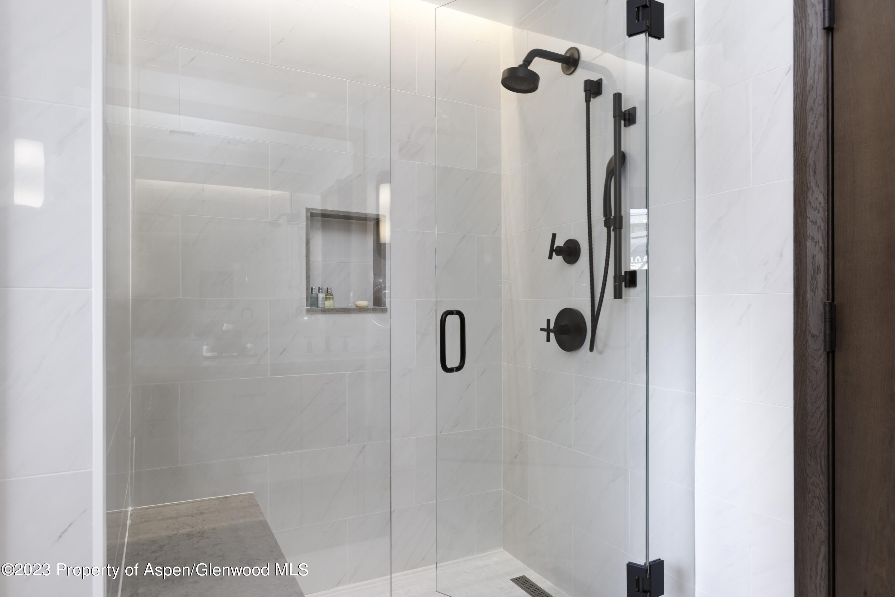 65 Wood Road, Unit 233 Snowmass Village, CO 81615 - Photo 12 of 26 Limelite233_HiRes_03092020_24