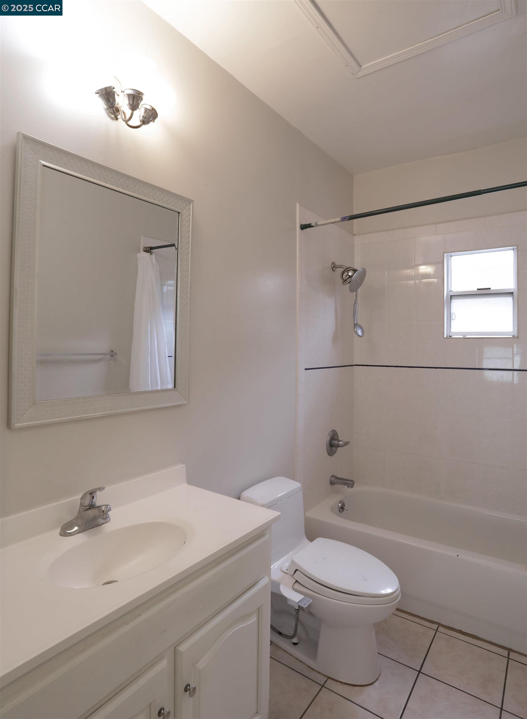 1538 Ashby Avenue Berkeley, CA 94703 - Photo 9 of 38