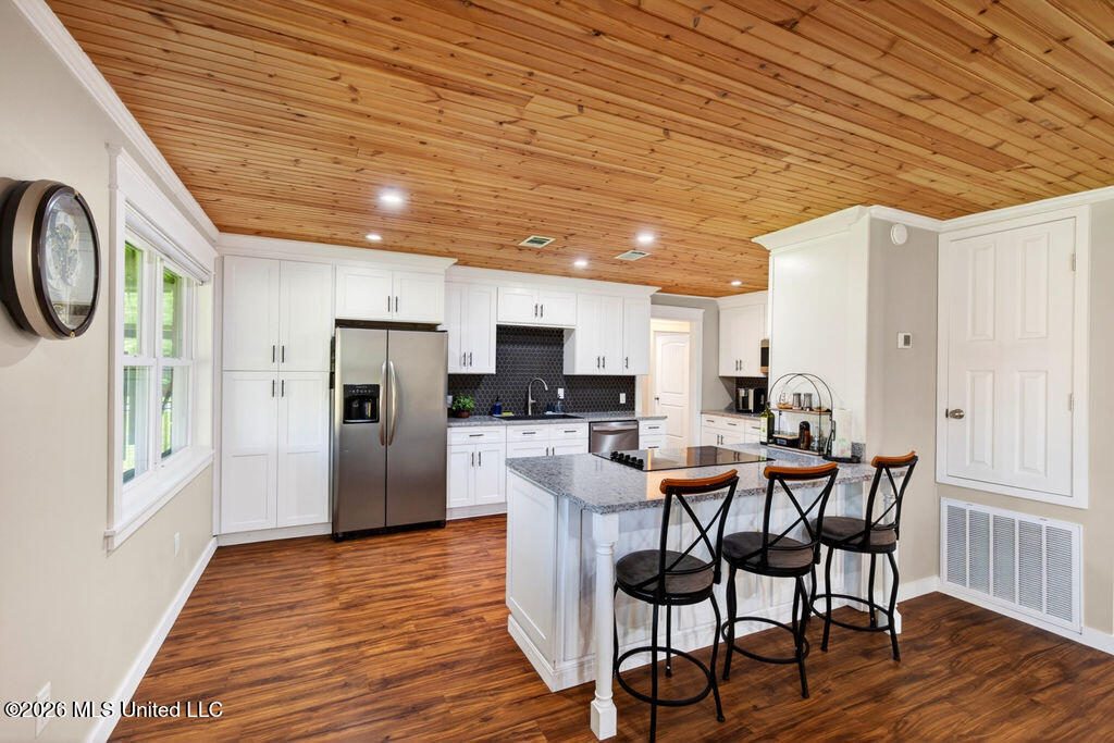 2188 George Walton Drive Biloxi, MS 39531 - Photo 14 of 49 2188GeorgeWaltonDr.-17
