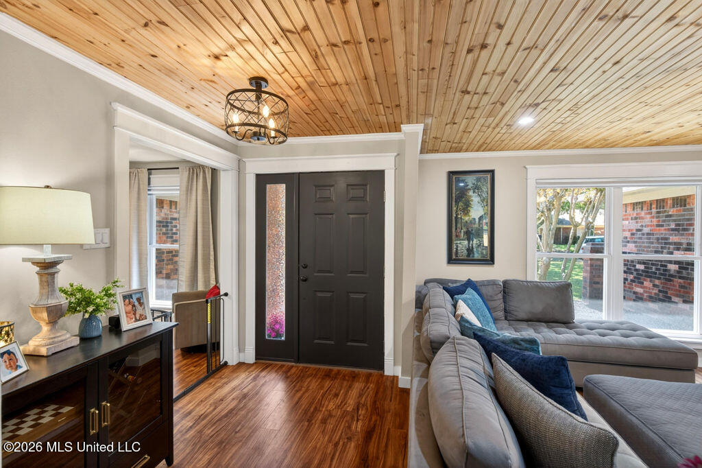 2188 George Walton Drive Biloxi, MS 39531 - Photo 5 of 49 2188GeorgeWaltonDr.-8