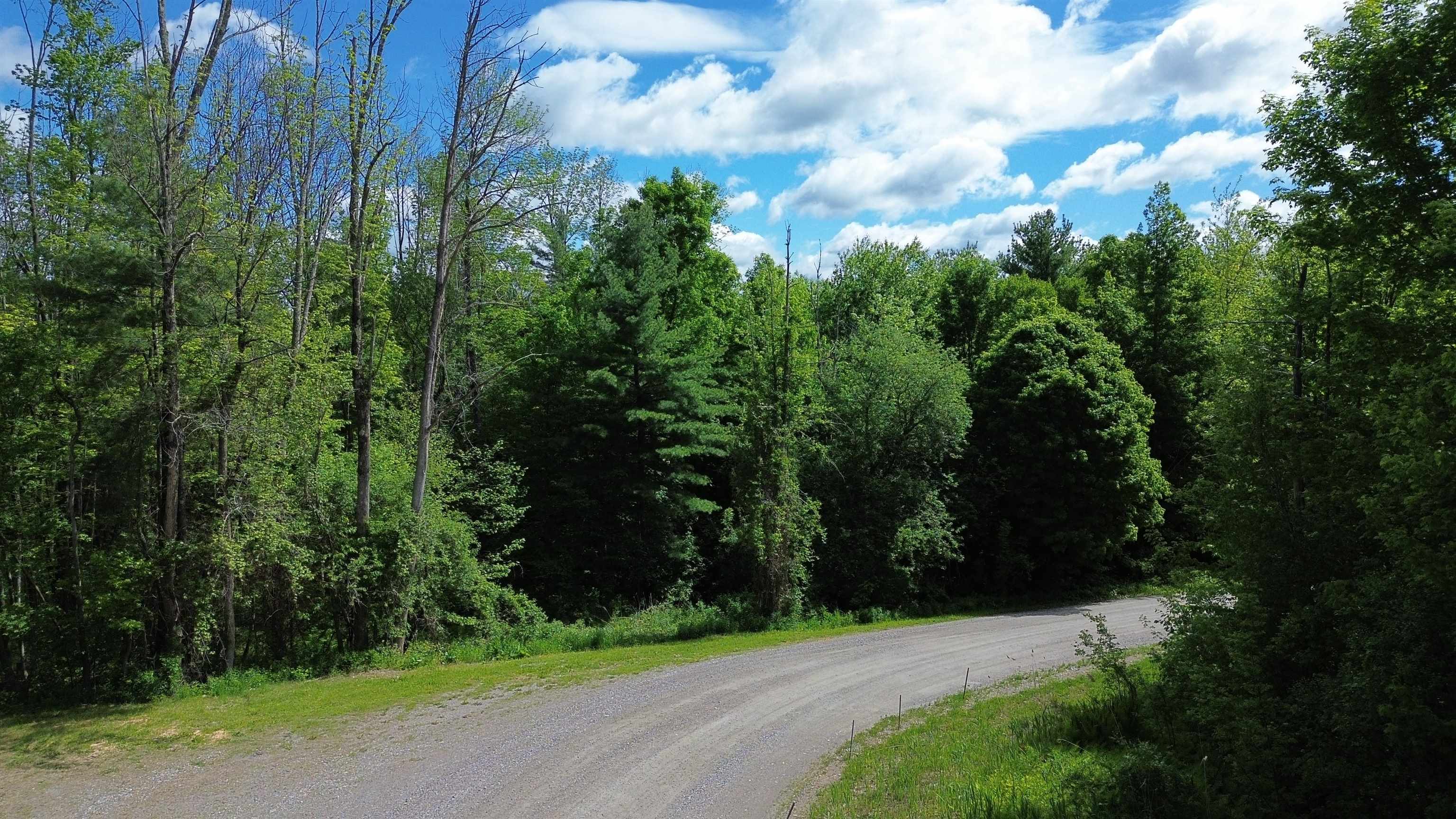 450 Oak Hill Road Williston, VT 05495 - Photo 14 of 16
