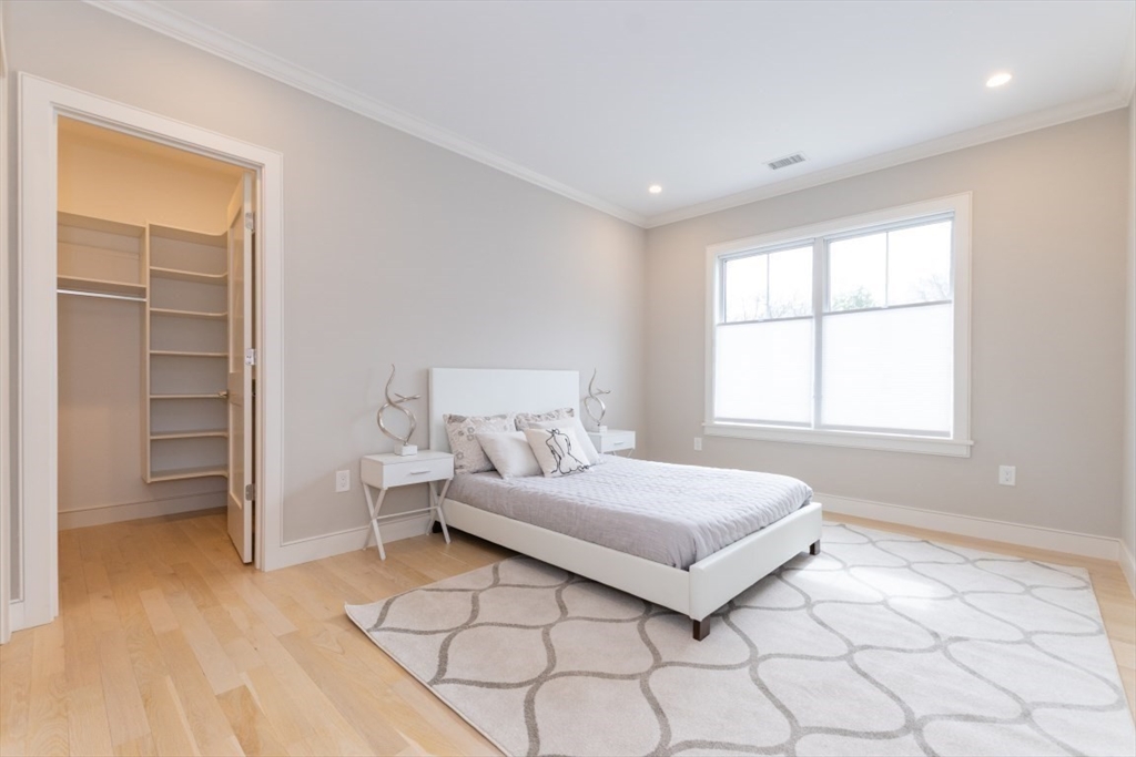 45 Fox Hill Road Newton, MA 02459 - Photo 10 of 25 Gallery Image 10