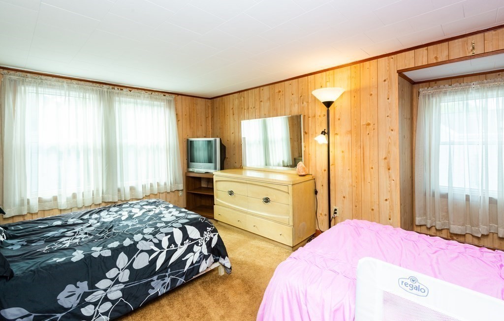 7 Parallel Street Salem, MA 01970 - Photo 25 of 42