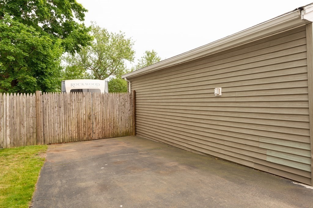 7 Parallel Street Salem, MA 01970 - Photo 39 of 42