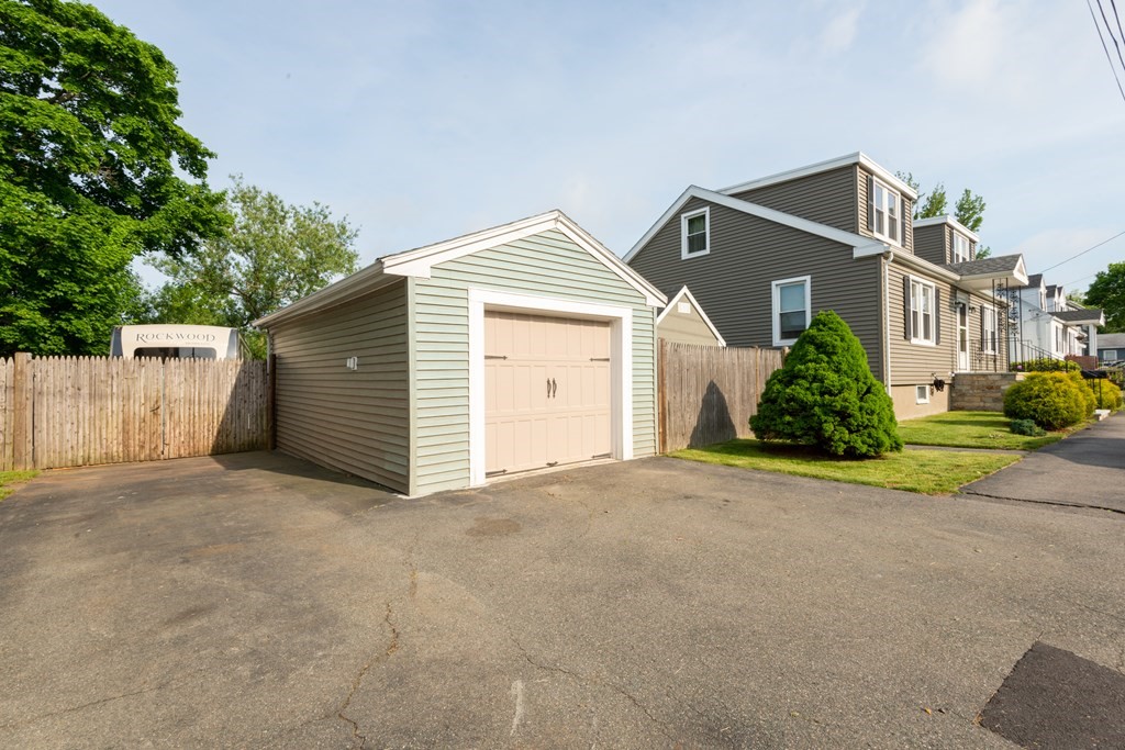 7 Parallel Street Salem, MA 01970 - Photo 41 of 42