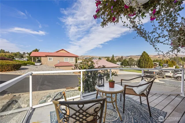 $325,000 | 1000 Highway 150, Unit 72, Manson, WA 98831