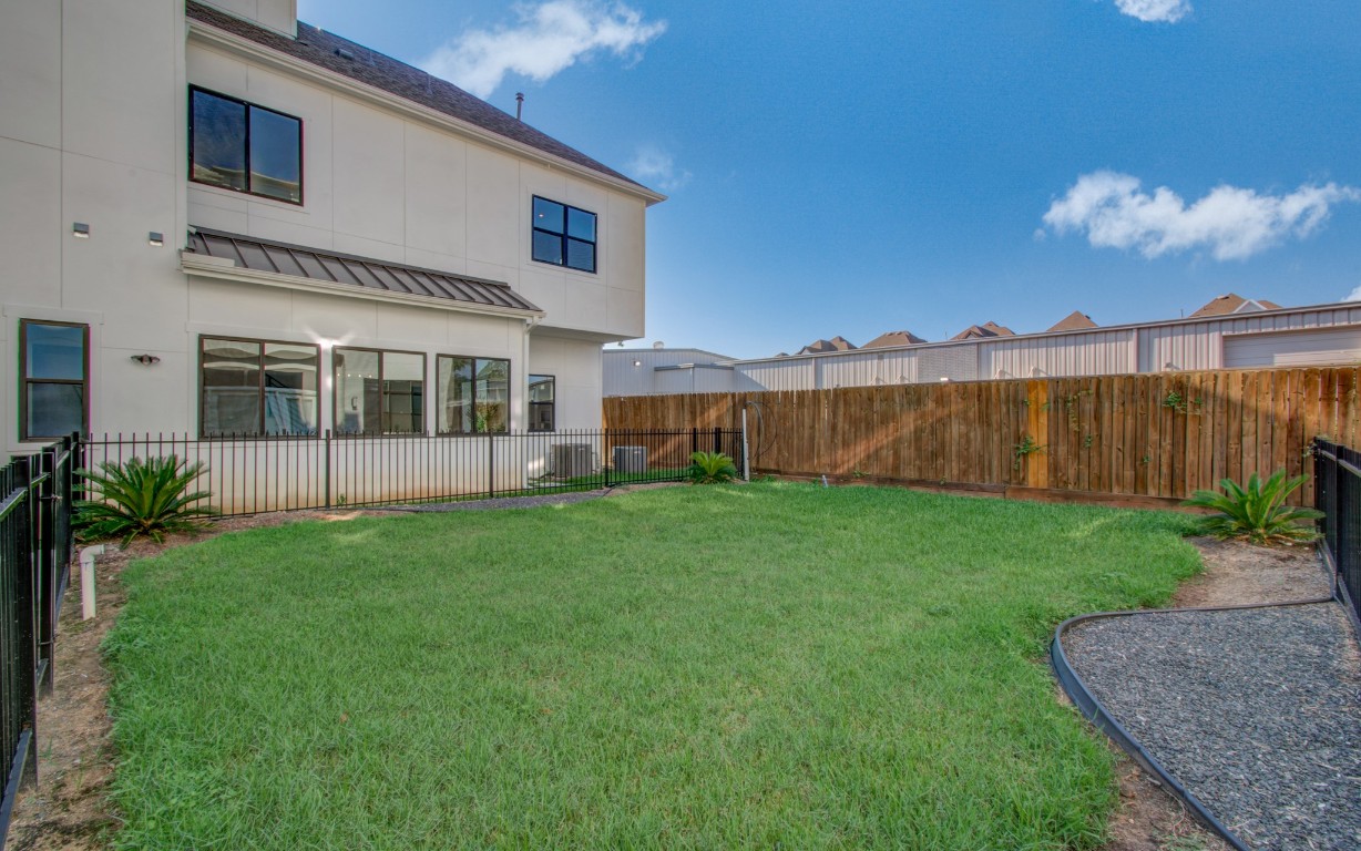 1645 Bingle Road Houston, TX 77055 - Photo 50 of 50 a view of an house with backyard space and garden