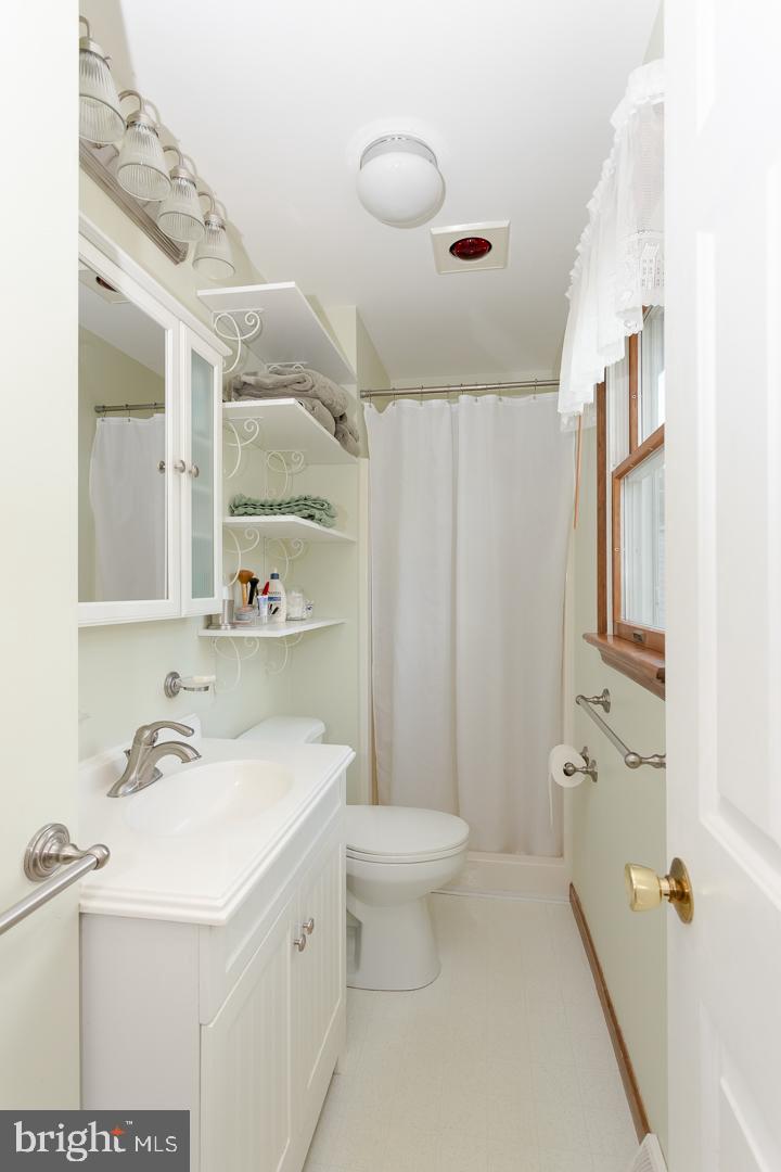 163 Monacy Road Coatesville, PA 19320 - Photo 17 of 24 Gallery Image 17