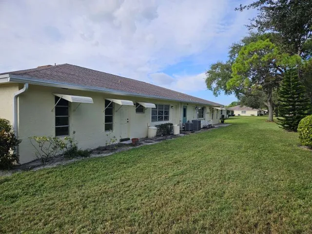 $123,500 | 5073 Lake Front Boulevard, Unit C, Delray Beach, FL 33484