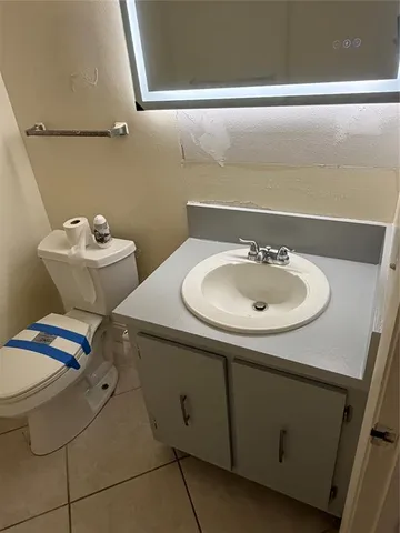 $118,500 | 5073 Lake Front Boulevard, Unit C, Delray Beach, FL 33484