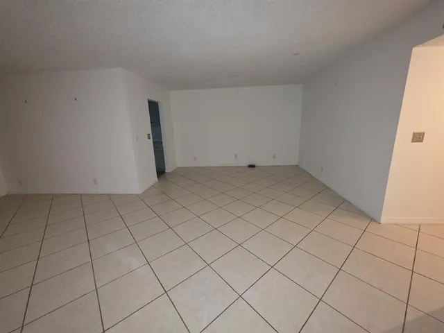 $123,500 | 5073 Lake Front Boulevard, Unit C, Delray Beach, FL 33484