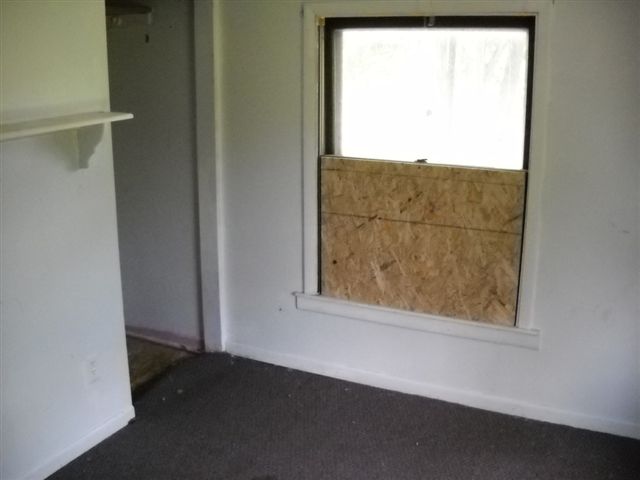 3132 Melvin Rochester, MI 48307 - Photo 18 of 18 31101359-17.JPG