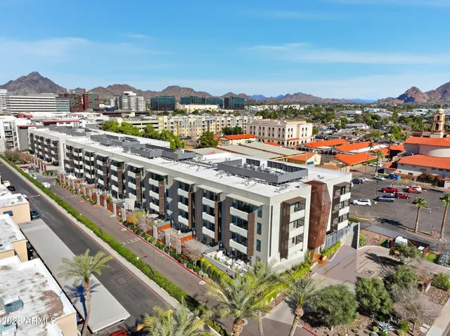 $558,000 | 2300 East Campbell Avenue, Unit 329, Phoenix, AZ 85016