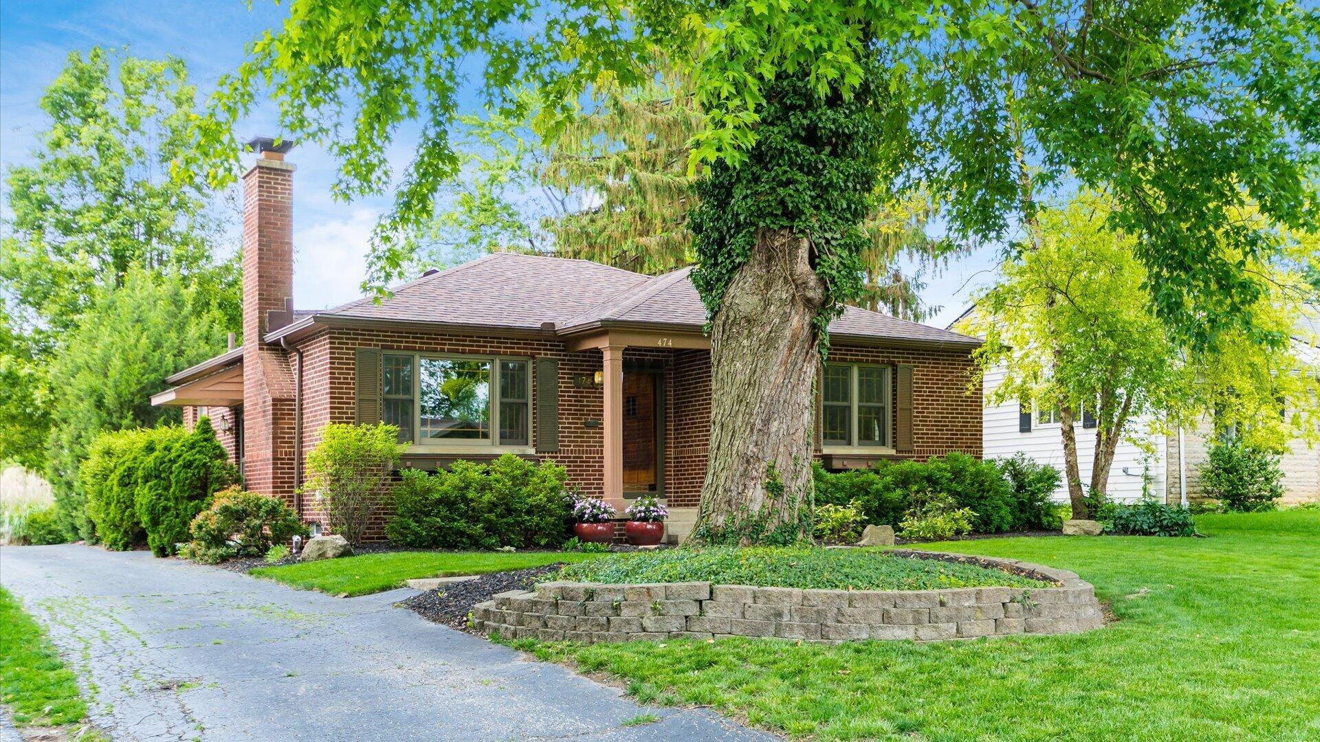 474 Acton Road Columbus, OH 43214 - Photo 1 of 53 2