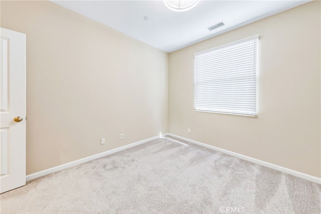 62 Granite Path Irvine, CA 92620 - Photo 16 of 27