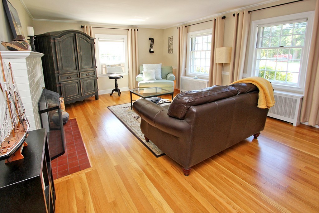121 High Road Newbury, MA 01951 - Photo 10 of 25 Gallery Image 10