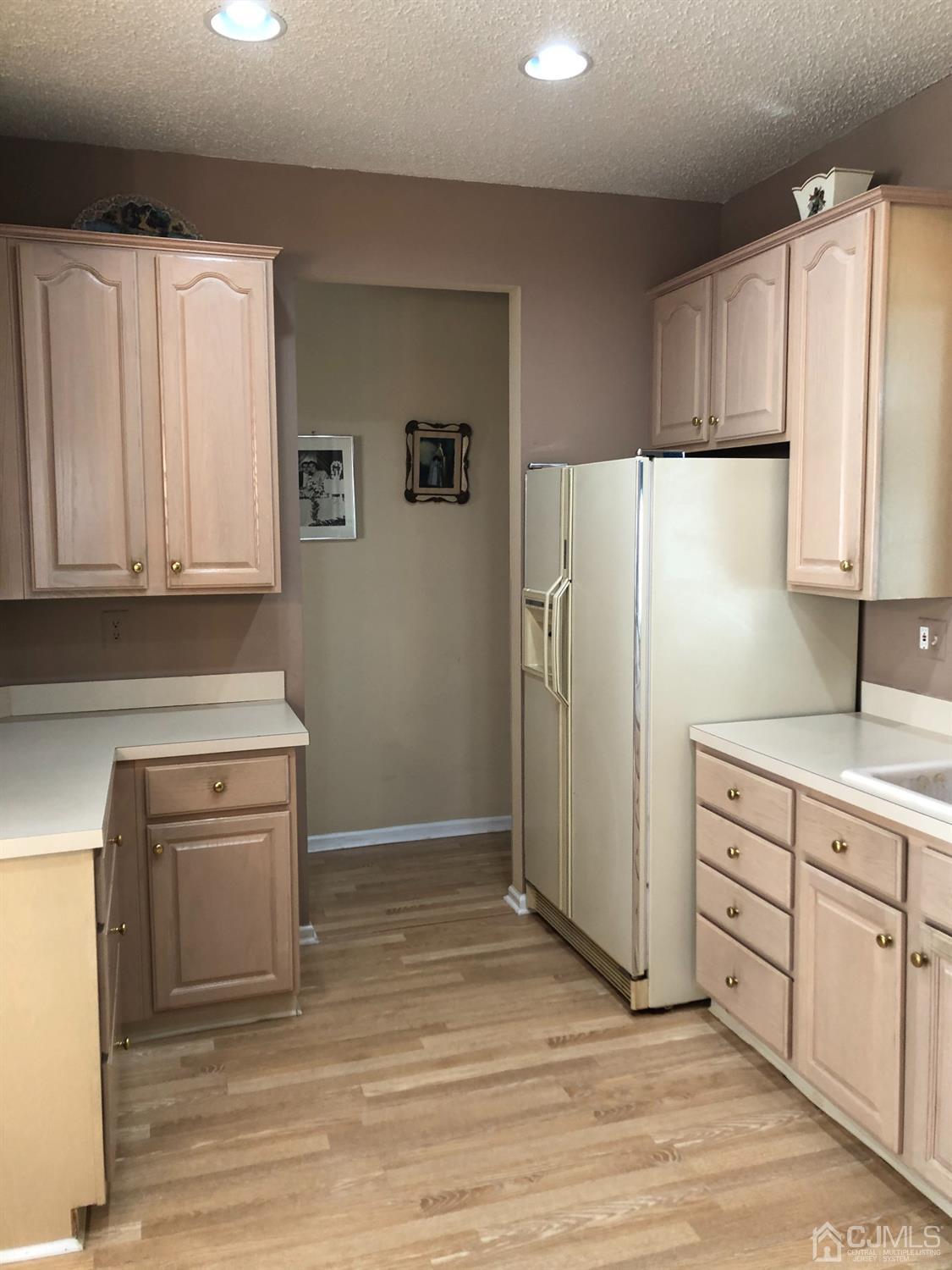 48 Chichester Road Monroe Township, NJ 08831 - Photo 12 of 25 Gallery Image 12