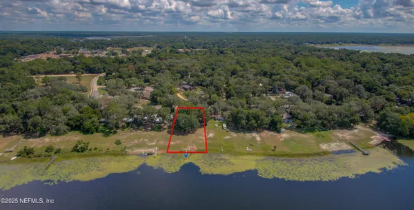 $297,500 | 7861 State Road 21, Keystone Heights, FL 32656