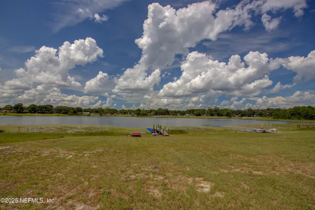 $297,500 | 7861 State Road 21, Keystone Heights, FL 32656