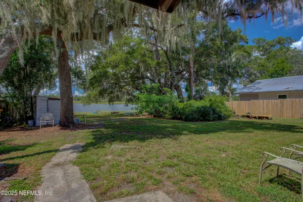 $297,500 | 7861 State Road 21, Keystone Heights, FL 32656