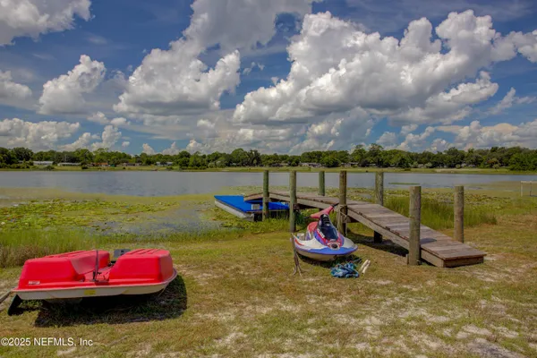 $297,500 | 7861 State Road 21, Keystone Heights, FL 32656