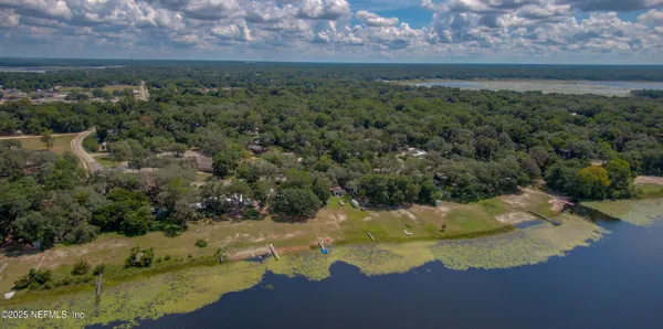 $297,500 | 7861 State Road 21, Keystone Heights, FL 32656