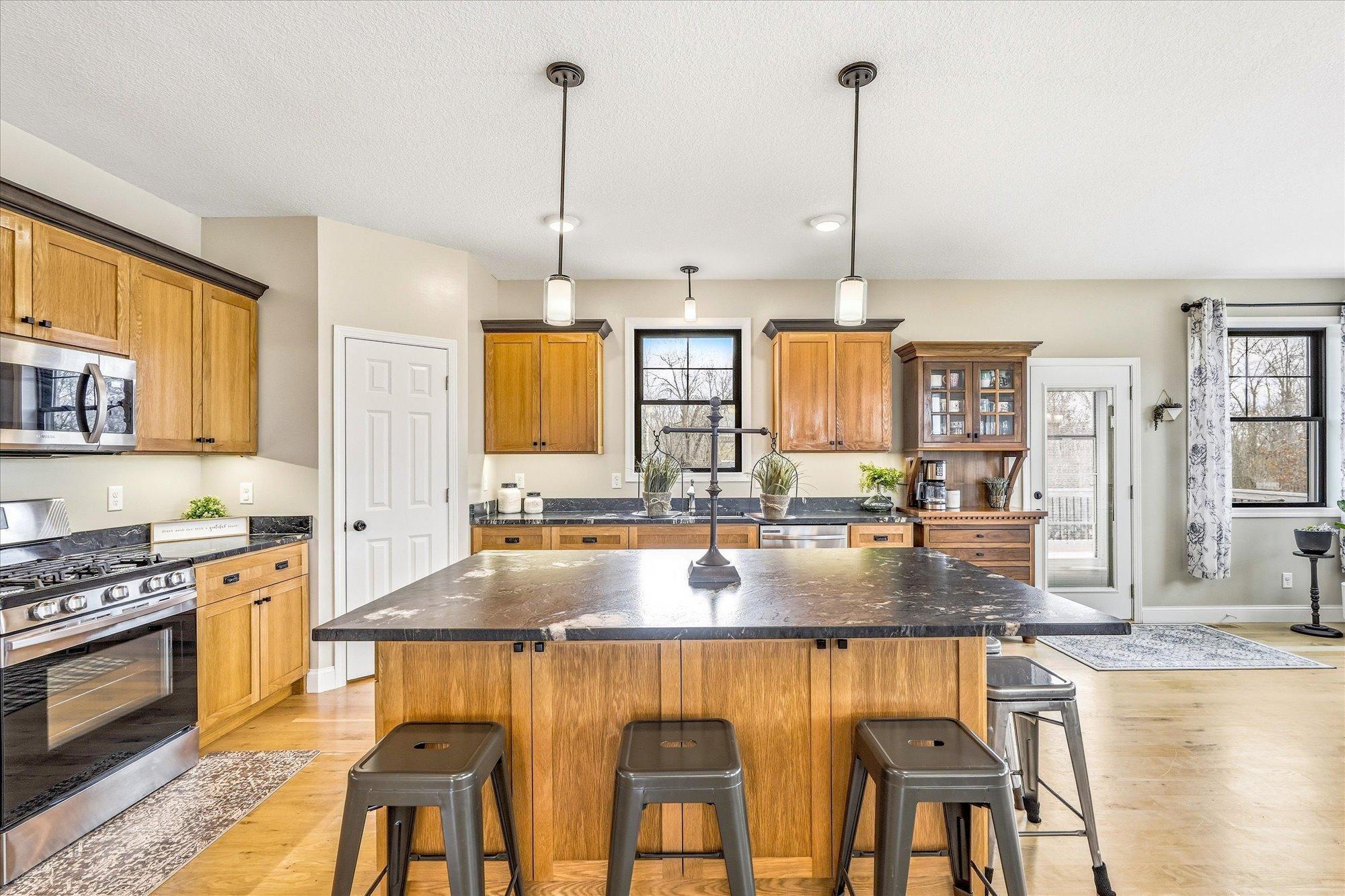47575 River Road Harris, MN 55032 - Photo 8 of 67