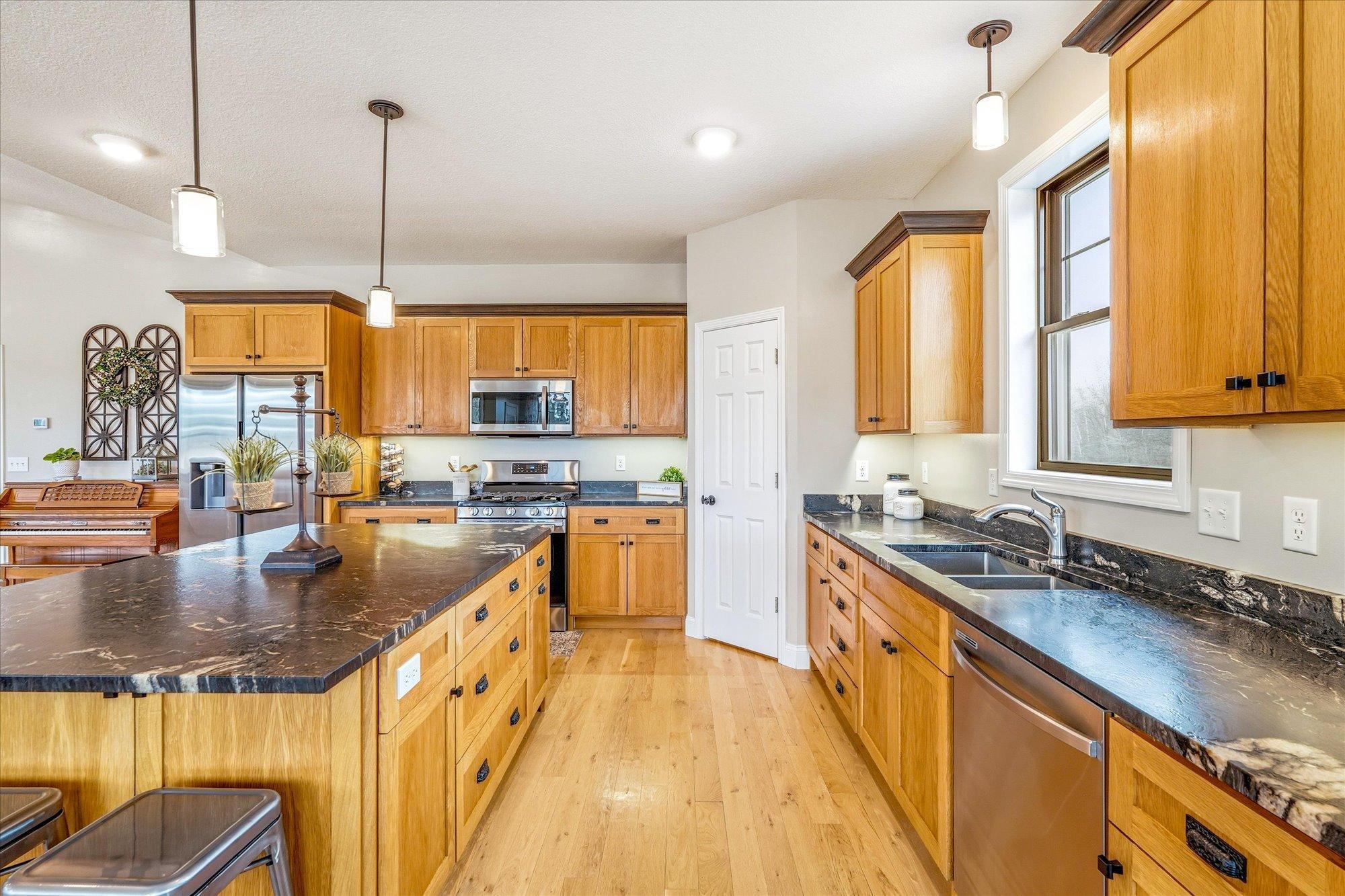 47575 River Road Harris, MN 55032 - Photo 10 of 67