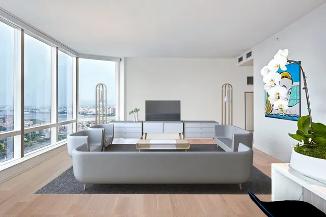 $3,175,000 | 1 Franklin Street, Unit 3910, Boston, MA 02110