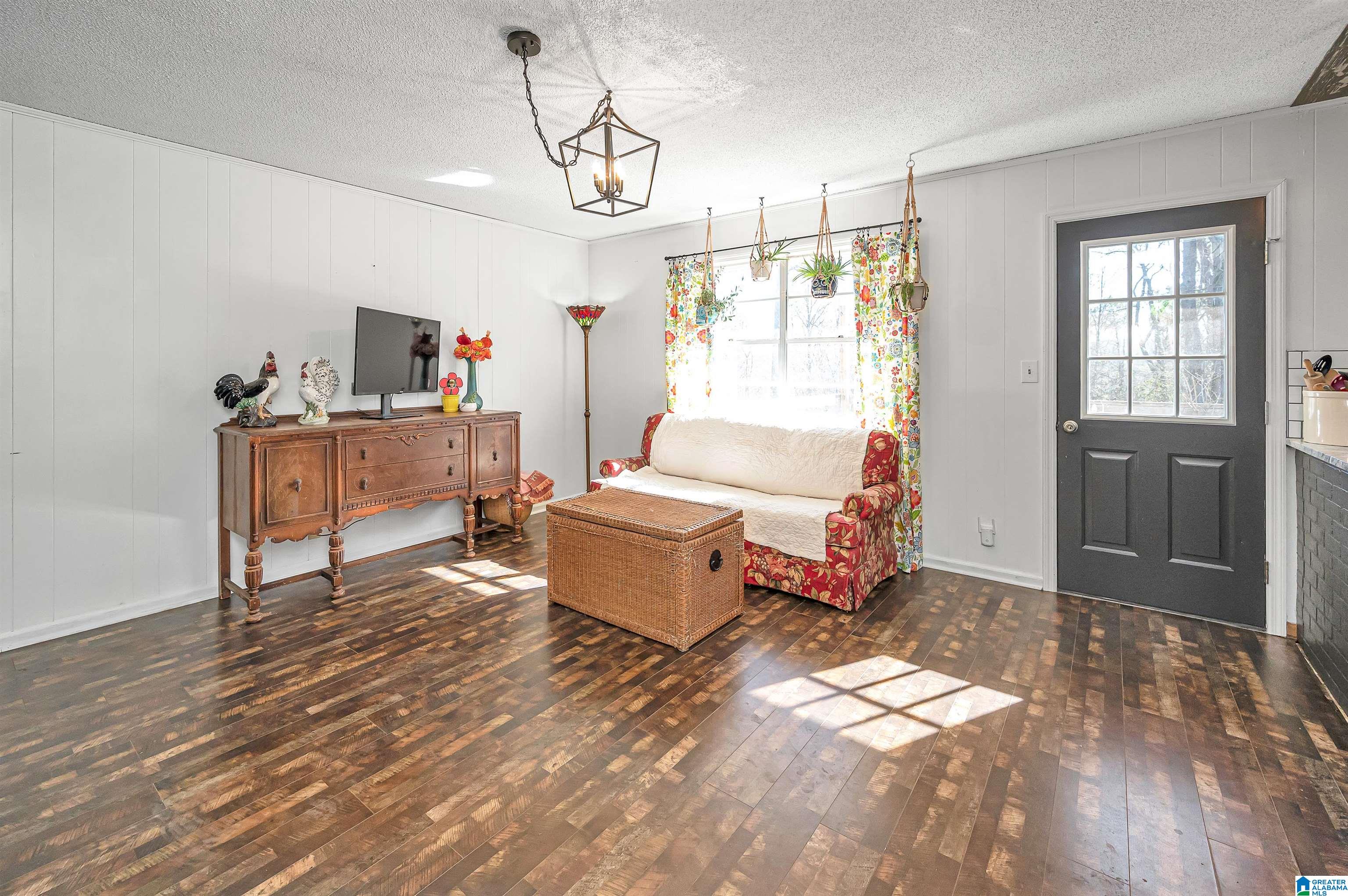 526 Dallas Loop Road Trafford, AL 35172 - Photo 17 of 34 Gallery Image 17