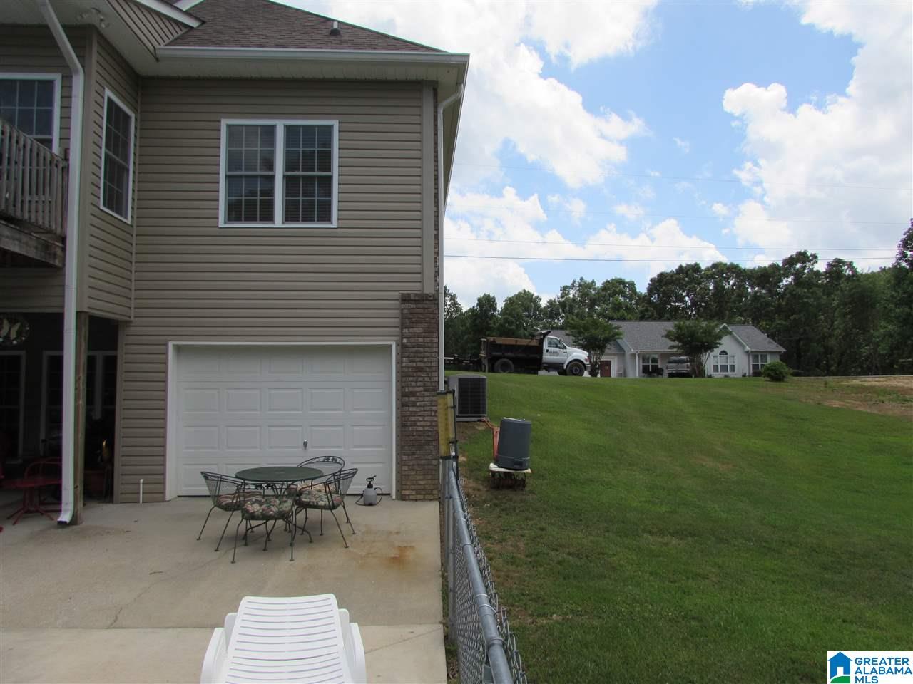 1223 Shadecrest Road Anniston, AL 36206 - Photo 11 of 34