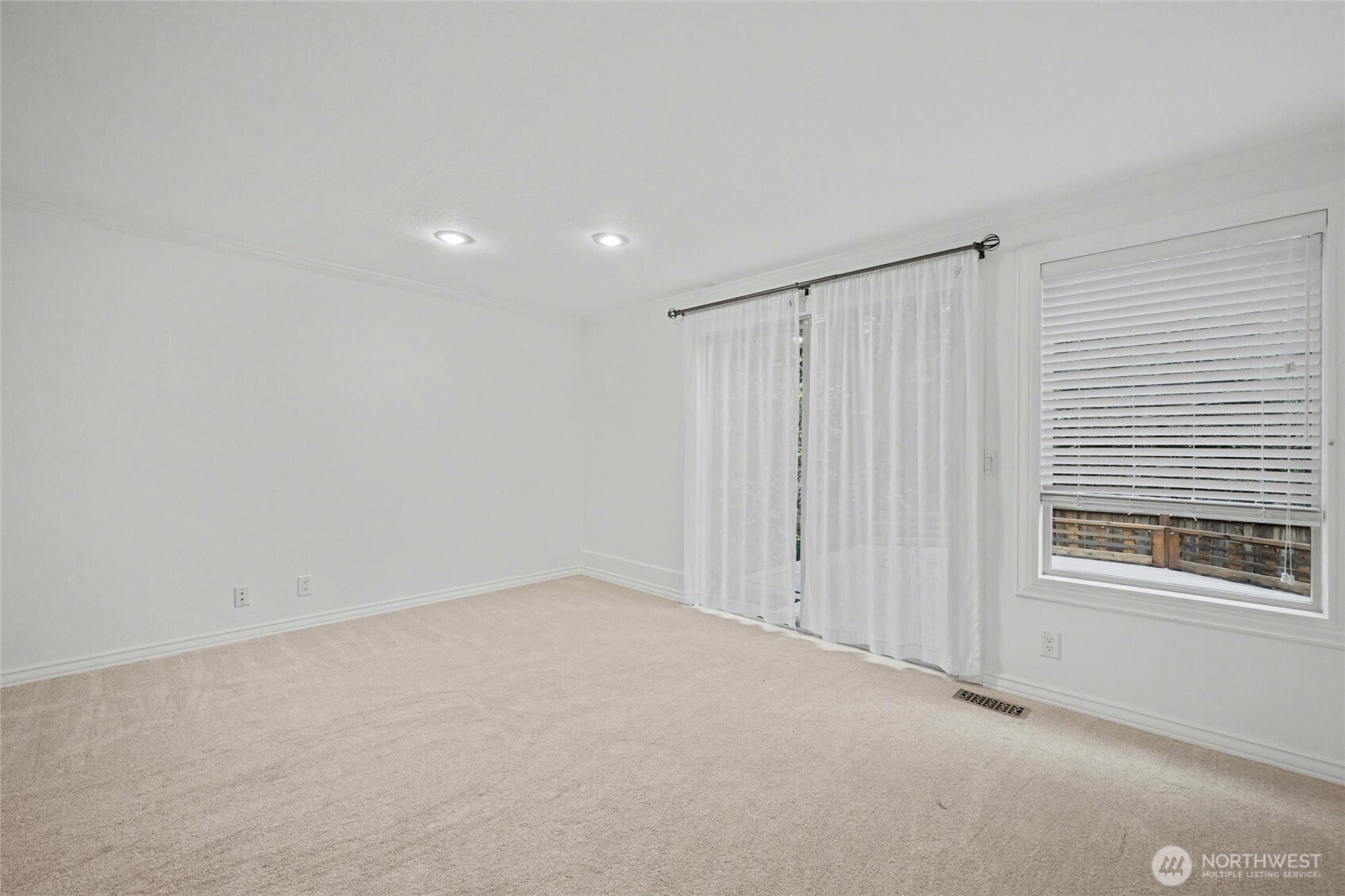 2918 Sylvan Street, Unit 103 Bellingham, WA 98226 - Photo 11 of 37