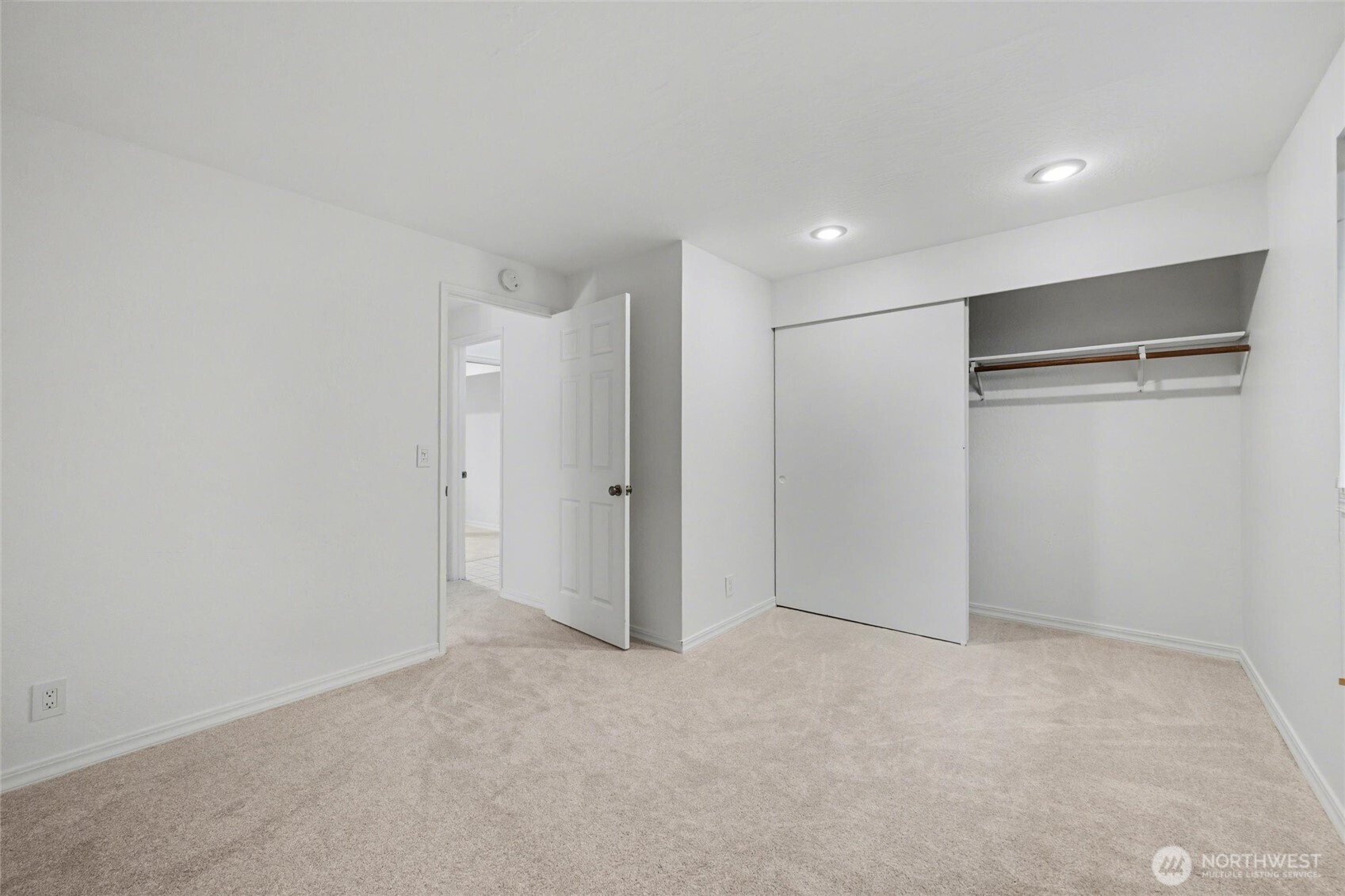 2918 Sylvan Street, Unit 103 Bellingham, WA 98226 - Photo 14 of 37