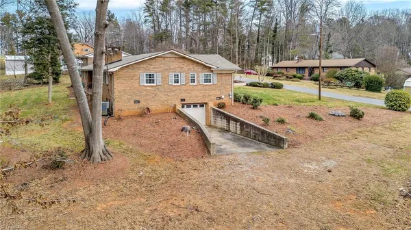 $329,900 | 132 Kerry Lane, Wilkesboro, NC 28697