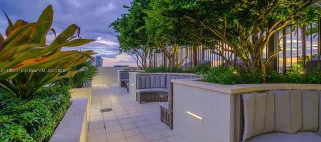 $6,543 | 591 Evernia Street, Unit B2, West Palm Beach, FL 33401