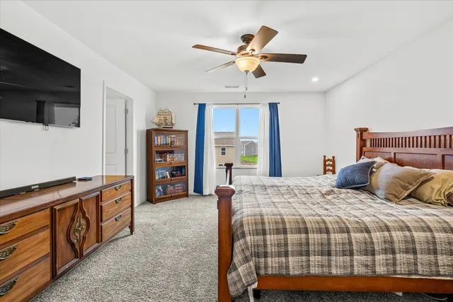 $430,000 | 6904 Spruce Court, Wonder Lake, IL 60097