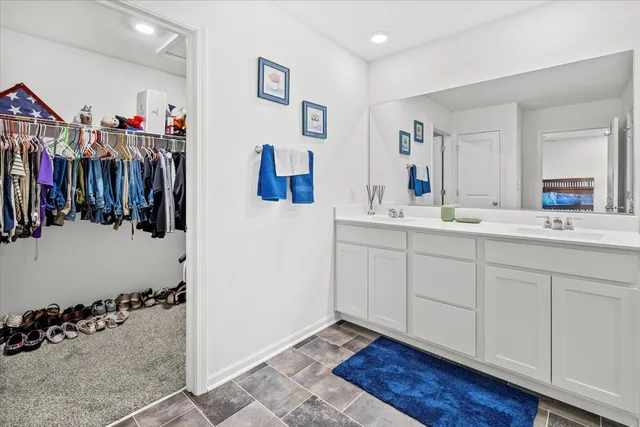 $430,000 | 6904 Spruce Court, Wonder Lake, IL 60097